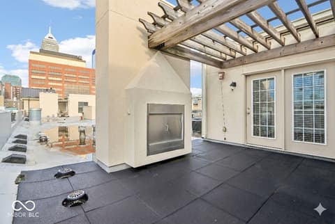 Photo of 355 E Ohio Street, Indianapolis, IN