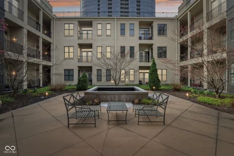 Photo of 355 E Ohio Street, Indianapolis, IN