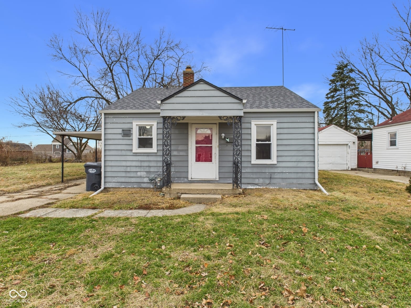 Photo of 204 E 34th Street, Anderson, IN