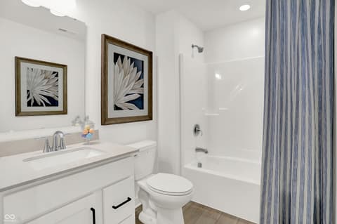 Photo of 5331 Nettleton Way, Avon, IN