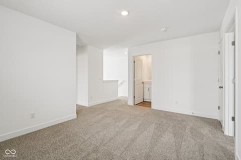 Photo of 1339 Phillips Drive, Greenfield, IN
