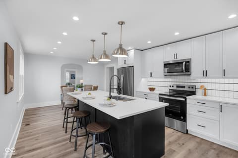 Photo of 809 N Temple Avenue, Indianapolis, IN