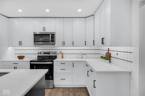 Photo of 809 N Temple Avenue, Indianapolis, IN