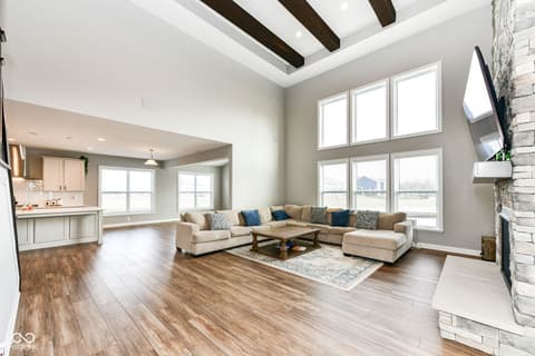 Living room at 10627 Oak Bend Boulevard, Indianapolis, IN