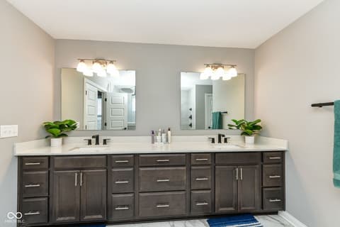 Bathroom at 10627 Oak Bend Boulevard, Indianapolis, IN