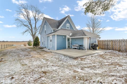 Photo of 10886 N Us Highway 231, Roachdale, IN