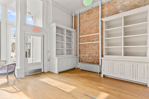 Photo of 217 E Main Street, Madison, IN