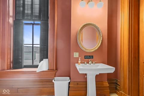 Photo of 217 E Main Street, Madison, IN