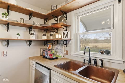 Photo of 5825 Blue Bluff Road, Martinsville, IN