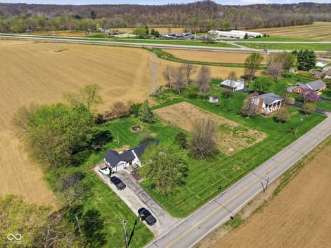 Photo of 5825 Blue Bluff Road, Martinsville, IN