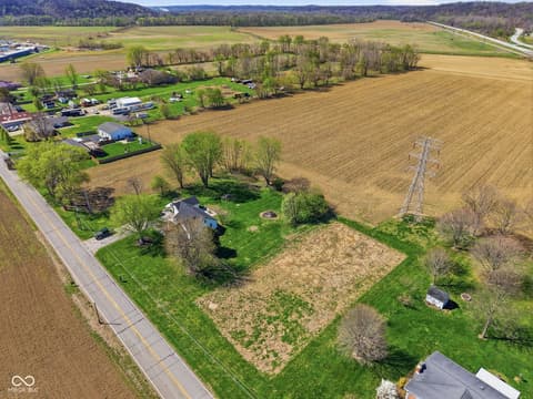 Photo of 5825 Blue Bluff Road, Martinsville, IN