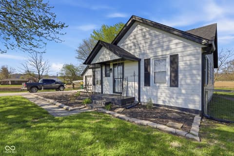 Photo of 5825 Blue Bluff Road, Martinsville, IN