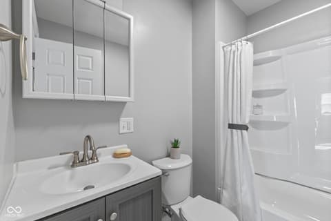 Bathroom at 721 N Linwood Avenue, Indianapolis, IN