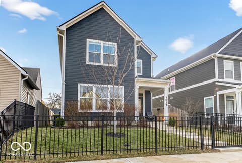 1053 W 18th Street