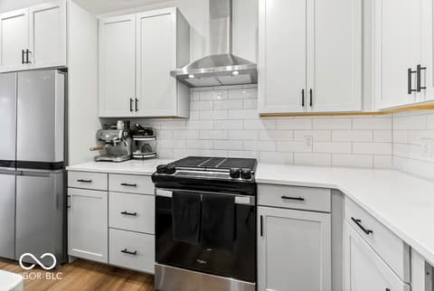 Photo of 1053 W 18th Street, Indianapolis, IN