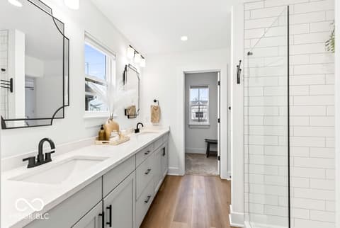 Photo of 1053 W 18th Street, Indianapolis, IN