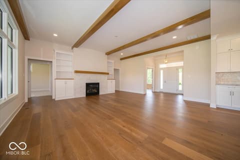 Living room at 10586 Jacks Way, Indianapolis, IN