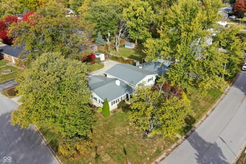 Photo of 601 Sherwood Drive, Crawfordsville, IN