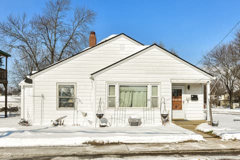 121 E Church Street