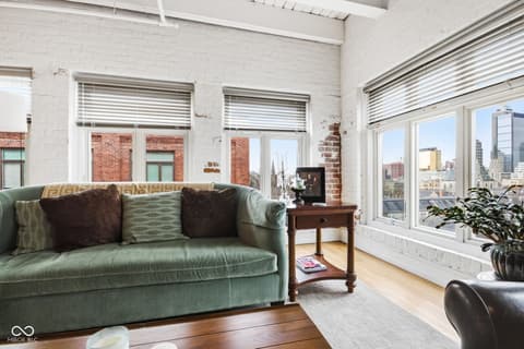 Photo of 430 N Park Avenue, Indianapolis, IN