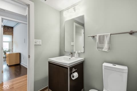 Photo of 430 N Park Avenue, Indianapolis, IN