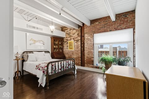 Photo of 430 N Park Avenue, Indianapolis, IN