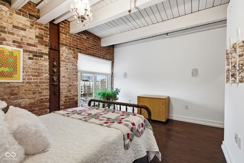 Photo of 430 N Park Avenue, Indianapolis, IN
