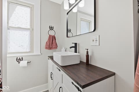 Bathroom at 909 S A Street, Elwood, IN