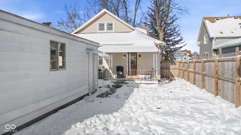 Backyard at 909 S A Street, Elwood, IN