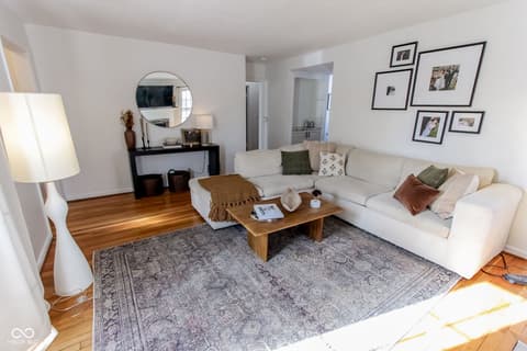 Photo of 2428 McLeay Drive, Indianapolis, IN