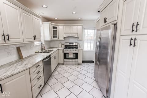 Photo of 2428 McLeay Drive, Indianapolis, IN