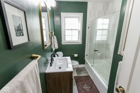 Photo of 2428 McLeay Drive, Indianapolis, IN