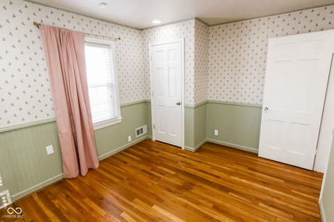 Photo of 2428 McLeay Drive, Indianapolis, IN