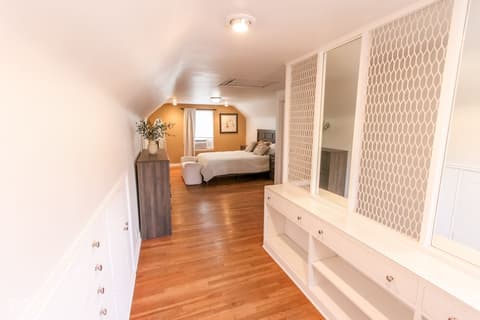 Photo of 2428 McLeay Drive, Indianapolis, IN