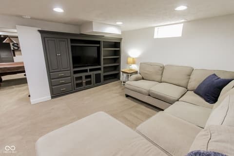 Photo of 2428 McLeay Drive, Indianapolis, IN