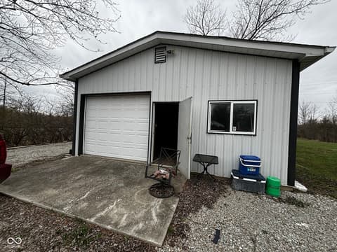 Garage at 1730 Wishmeyer Lane, Indianapolis, IN
