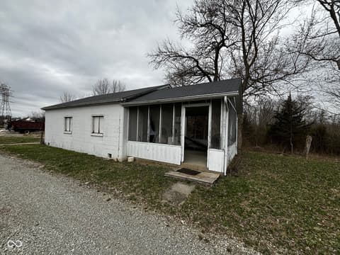 Side exterior at 1730 Wishmeyer Lane, Indianapolis, IN