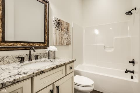 Primary bathroom at 13429 Boxelder Court, Carmel, IN