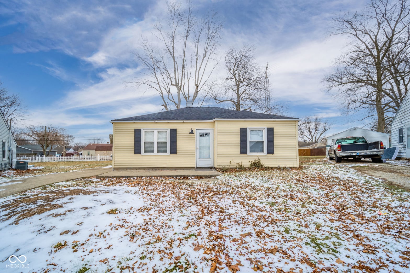 Photo of 1904 E Greenlawn Court, Muncie, IN
