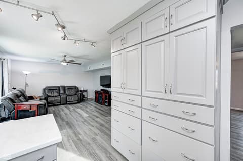 Photo of 555 Hyannis Drive, Avon, IN