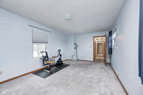 Photo of 555 Hyannis Drive, Avon, IN