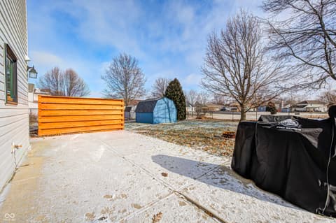 Photo of 555 Hyannis Drive, Avon, IN
