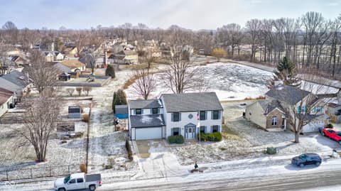 Photo of 555 Hyannis Drive, Avon, IN