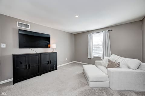 Photo of 7620 Madden Lane, Fishers, IN