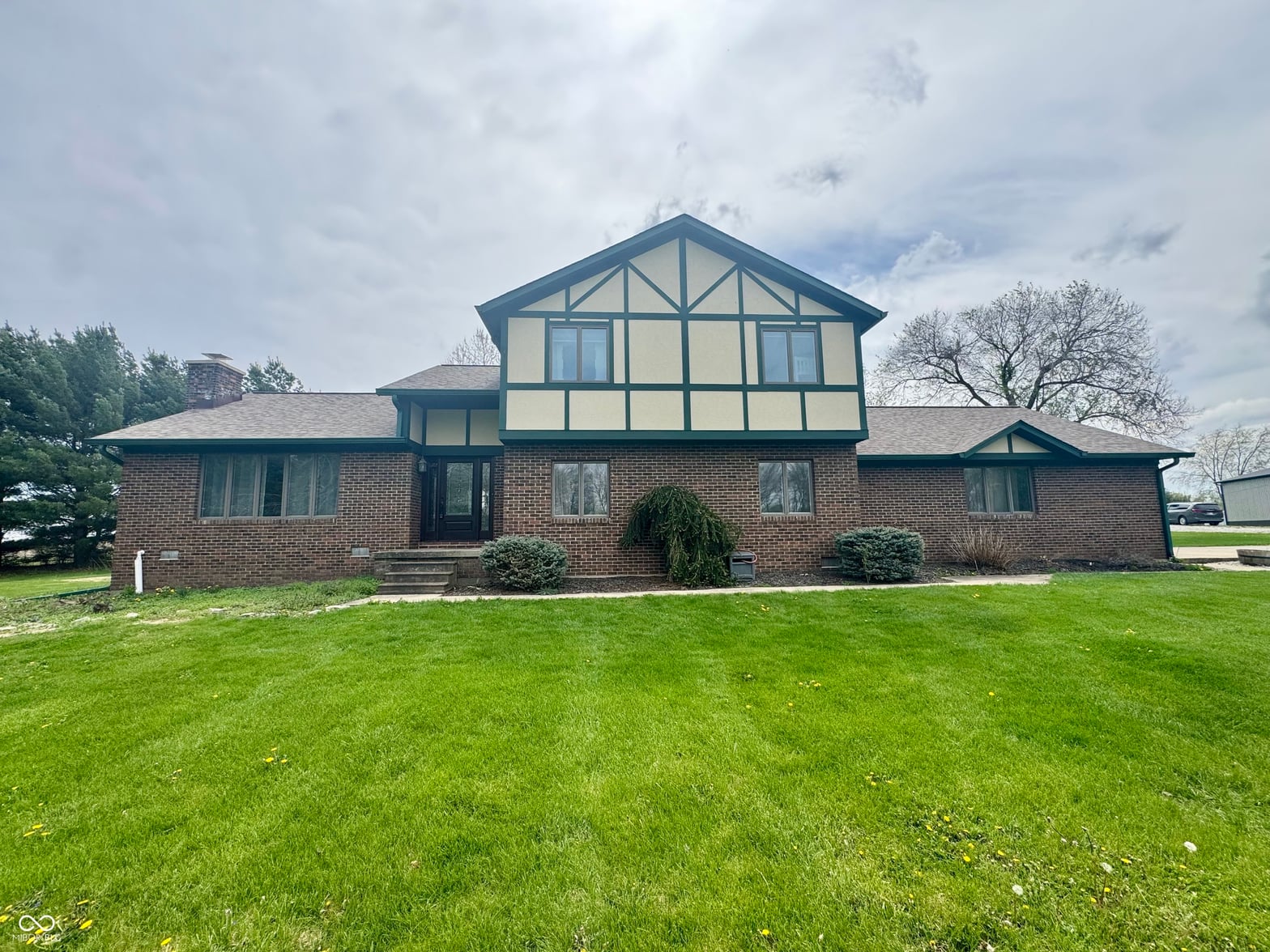 Front exterior at 1964 N State Road 47, Crawfordsville, IN