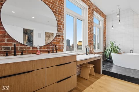 Photo of 430 N Park Avenue, Indianapolis, IN