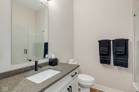 Photo of 922 Berkhamsted Lane, Carmel, IN