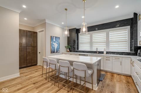 Photo of 922 Berkhamsted Lane, Carmel, IN