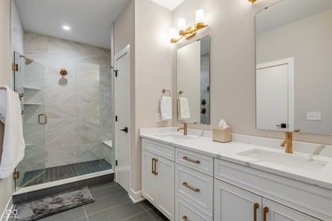 Photo of 922 Berkhamsted Lane, Carmel, IN