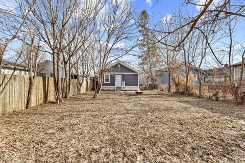 Photo of 1424 N Gladstone Avenue, Indianapolis, IN